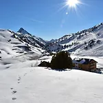 Apart-wolf-arlberg