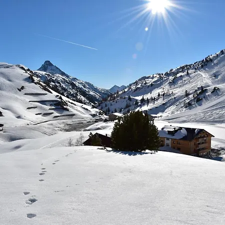 Apart-wolf-arlberg