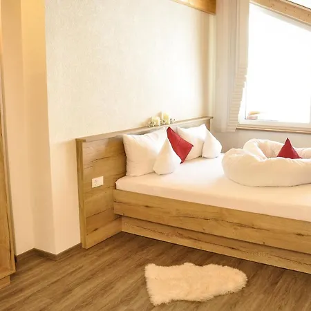 Apart-wolf-arlberg 4*